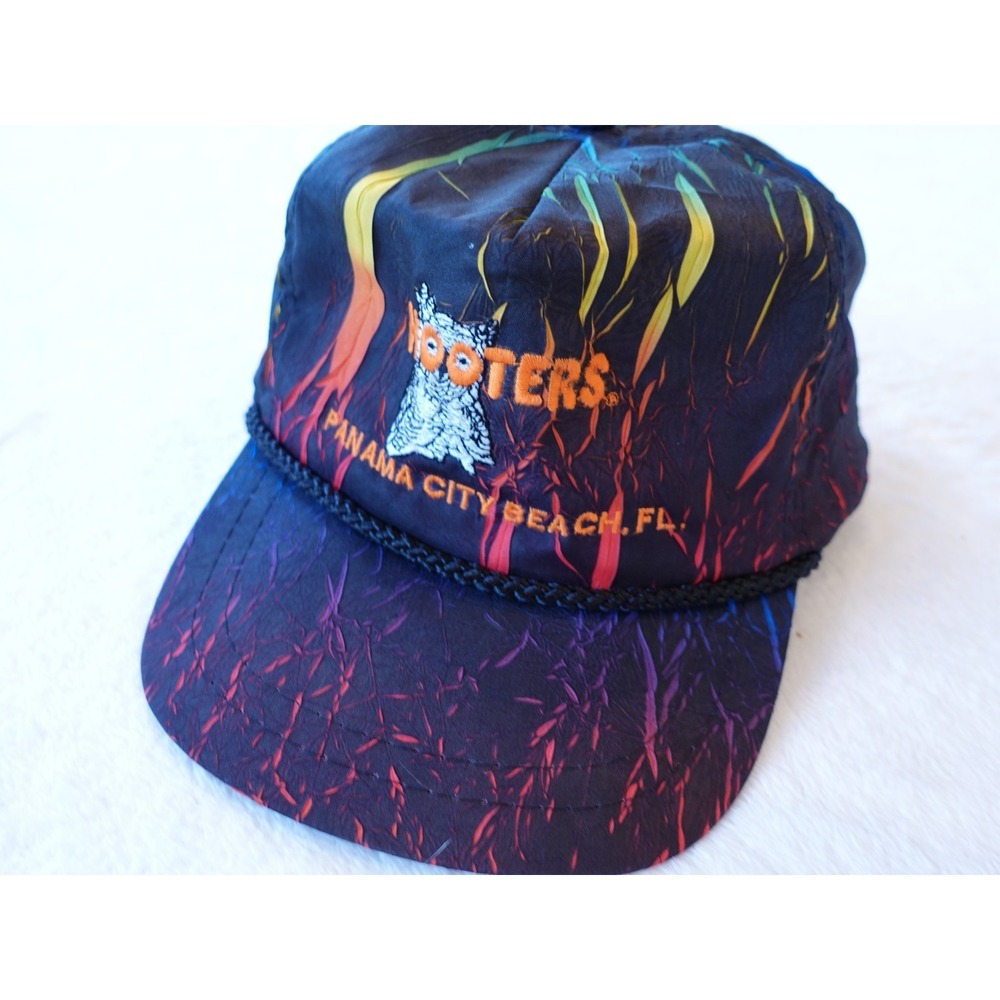 Hooters Panama City Beach FL Rare Rainbow Snapback Trucker Hat VTG 80s RARE OOP